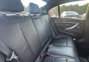BMW Seria 3 F30-F31-F34 Limuzyna Facelifting 3.0 330d 258KM 2016 BMW Seria 3 Naped na 4 kola 3.0 Diesel 258KM, zdjęcie 10