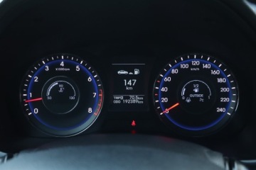 Hyundai i40 Kombi 1.6 GDI 135KM 2012 Hyundai i40 1.6 GDI, Xenon, Klima, Klimatronic, zdjęcie 10