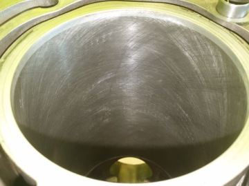 БЛОК ДВИГАТЕЛЯ FABIA ROOMSTER 1.6 16V BTS