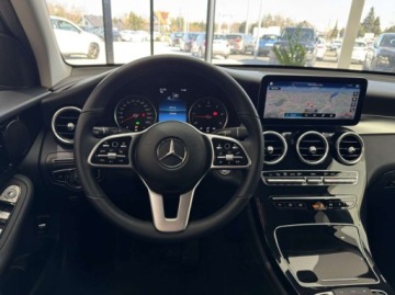 Mercedes GLC C253 SUV Facelifting 2.0 200d 163KM 2022 Mercedes-Benz GLC 4 Matic Kamera cofania CarPlayAndroid Auto Nawigacja, zdjęcie 13