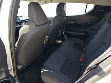 Toyota C-HR I Crossover Facelifting 1.8 Hybrid 122KM 2023 Toyota C-HR 1.8 Hybrid GPF Comfort, zdjęcie 11