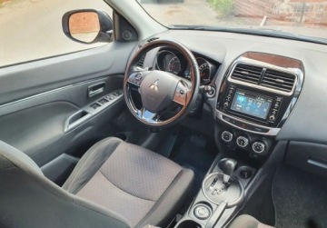 Mitsubishi ASX I SUV Facelifting 2016 2.2 150KM 2017 Mitsubishi ASX Bi-Xenon 4WD Serwis GetHelp 2.3 Diesel 150KM, zdjęcie 10
