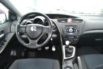 Honda Civic IX Hatchback 5d 1.8 i-VTEC 142KM 2013 HONDA CIVIC IX (FK) 1.8 i-VTEC (FK2) 141 KM, zdjęcie 7