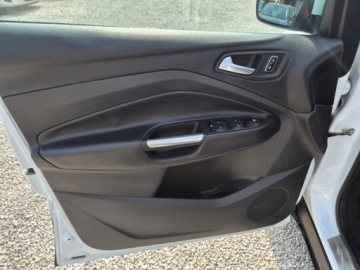 Ford Kuga II SUV 2.0 Duratorq TDCi 163KM 2013 Ford Kuga Sliczna biala Titanium 2.0 TDCI 163KM Naped 4x4 200tys km orygin, zdjęcie 15