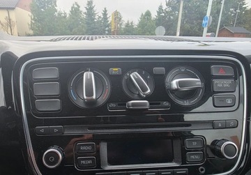 Volkswagen up! Hatchback 5d 1.0 MPI 60KM 2015 Volkswagen up Benzynaprosto z Niemiec Benzyna 60KM, zdjęcie 15