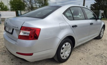 Skoda Octavia III Liftback 1.6 TDI 110KM 2016 Škoda Octavia Skoda Octavia 1,6 Tdi, zdjęcie 3