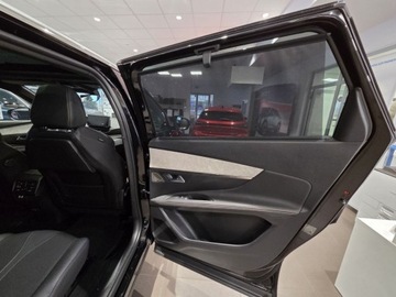 Peugeot 5008 II Crossover Facelifting 1.2 PureTech 130KM 2022 Peugeot 5008 1.2 PureTech GT EAT8 7os. Gwrancja Dealer 1.2 Benzyna 130KM, zdjęcie 8