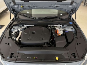 Volvo V90 II Plug-In Facelifting 2.0 T8 Plug-In Hybrid 391KM 2021 Volvo V90 T8 AWD Plug-In Hybrid R-Design HUD ACC Bowers Wilkins 2.0, zdjęcie 19