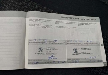 Peugeot 3008 II Crossover 1.2 PureTech 130KM 2017 Peugeot 3008 II LED 1.2 e-THP 130KM gwarancja MANUAL 1.2 Benzyna, zdjęcie 36