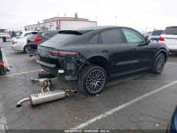 Porsche Cayenne III 2021 Porsche Cayenne Coupe, 2021r., 4x4, 3.0L 3.0 Benzyna 335KM, zdjęcie 3