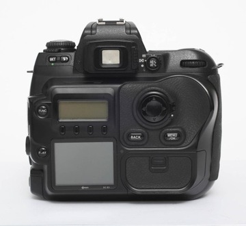 Корпусная зеркальная камера FujiFilm FinePix S3 Pro
