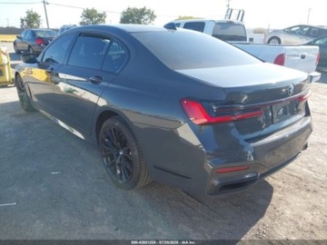 BMW Seria 7 G70 2022 BMW Seria 7 2022 BMW 7 Series 740i Sedan 3.0 Benzyna 335KM, zdjęcie 2