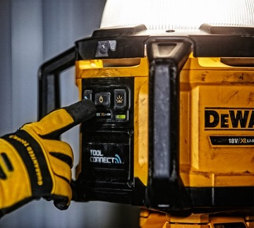DeWalt DCL074 Аккумуляторная лампа 18В LED 5000лм