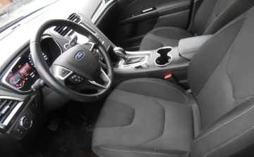 Ford Mondeo V Kombi 1.5 EcoBoost 165KM 2018 Ford Mondeo 122019r, Salonowy, 1.5 Benzyna.-AUT. Uszkodzone boki. Jezdzi., zdjęcie 6