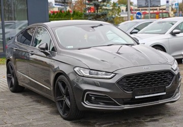 Ford Mondeo V Sedan Facelifting 2.0 EcoBlue 190KM 2019 Ford Mondeo Salon Polska VIGNALE black edition Klapa elektryczna Kamera CE
