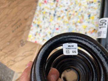 AUDI Q3 II 83A TIGUAN TLUMIČE TLUMIČ PRUŽINY ZADNÍ KOMPLET ORIGINÁLNÍ