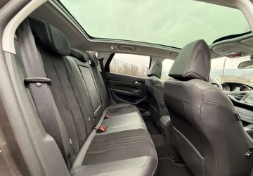 Peugeot 2015 Peugeot 308 Peugeot 308 PureTech 130 Stop amp Start Allure 1.2 Benzyna, zdjęcie 29