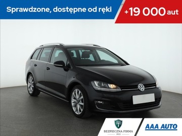 Volkswagen Golf VII Variant 2.0 TDI CR DPF BlueMotion Technology 150KM 2015 VW Golf 2.0 TDI, Salon Polska, Navi, Xenon