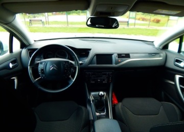 Citroen C5 III 2015 Citroen C5 2.0 HDi 2015 wygodne kombi w ładnym stanie, zdjęcie 18