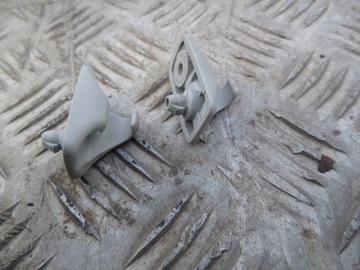 UCHWYT MOCOWANIE OSŁONY PRZECIWSŁONECZNEJ IBIZA II