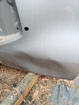 VÍKO KUFRU ZADNÍ TOYOTA LAND CRUISER 150