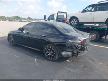 Mercedes Klasa E W213 2022 Mercedes-Benz Klasa E 350 2022 2.0l 2.0 Benzyna 255KM, zdjęcie 3