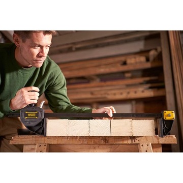 АВТОМАТИЧЕСКИЙ ЗАЖИМ Stanley FATMAX FMHT0-83241 90см