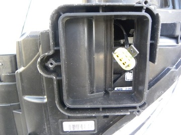 FORD FOCUS MK3 LIFT RS XENON LED LAMPA PRZEDNIA PRAWA STRONA
