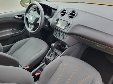 Seat Ibiza IV Hatchback 5d 1.2 MPI 70KM 2011 Seat Ibiza 1.2 Benzyna, zdjęcie 20