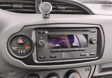 Toyota Yaris IV 2020 Toyota Yaris 2020r, SALONOWA. 1.0 LPG. Uszkodzony lewy przod. Jezdzi., zdjęcie 14