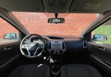 Hyundai i20 I Hatchback 5d 1.2 DOHC 78KM 2011 Hyundai i20 Klima Grzane Fotele Isofix Gwarancja w cenie Warszawa VRAX, zdjęcie 3