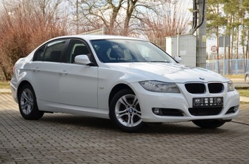 BMW Seria 3 E90-91-92-93 Limuzyna E90 318i 143KM 2011 SUPER OPŁACONA 2.0i 143KM LIFT SERWIS NAVI BI-XENON PARKTRONIK START/STOP, zdjęcie 15