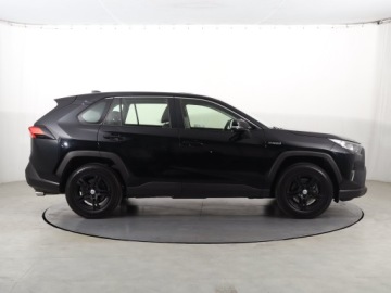 Toyota RAV4 V SUV 2.5 Hybrid Dynamic Force 218KM 2019 Toyota RAV 4 2.5 Hybrid, Salon Polska, Serwis ASO, zdjęcie 5