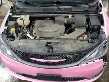 Chrysler Pacifica II 3.6 V6 291KM 2017 Chrysler Pacifica 2017r., Touring L, 3.6L, od ubezpieczalni 3.6 Benzyna, zdjęcie 11