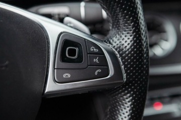 Mercedes Klasa E W213 Cabrio 2.0 200 184KM 2017 Mercedes-Benz Klasa E 200 Coupe AMG Salon PL Autotrade Mercedes-Benz, zdjęcie 20