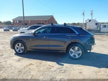 Audi Q8 2021 Audi Q8 2021r., Premium, od ubezpieczalni 3.0 Benzyna 335KM, zdjęcie 3