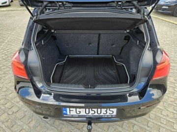 BMW Seria 1 F20-F21 2018 BMW 118 2,0 diesel 150KM automat, zdjęcie 13