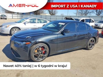 Alfa Romeo Giulia II Sedan Facelifting 2.0 Turbo 280KM 2022 Alfa Romeo Giulia 2022 Alfa Romeo Giulia Super 2.0 Benzyna 280KM