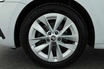Skoda Octavia IV Kombi 2.0 TDI 150KM 2022 Skoda Octavia 2.0 TDI, Salon Polska, zdjęcie 18