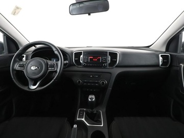 Kia Sportage IV SUV 1.6 GDI 132KM 2017 Kia Sportage PDC tempomat niski przebieg grzane, zdjęcie 14