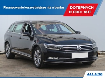 Volkswagen Passat B8 Variant 1.8 TSI BlueMotion Technology 180KM 2016 VW Passat 1.8 TSI, Salon Polska, Serwis ASO