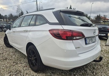 Opel Astra K Sports Tourer 1.0 Turbo 105KM 2016 Opel Astra Super stan Kola zimowe Bezwypadek Zarejestrowana Benzyna, zdjęcie 1