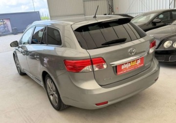 Toyota Avensis III 2014 Toyota Avensis 2.2 D 177 KM Salon PL 2014r Warszawa 2.2 Diesel 177KM, zdjęcie 4