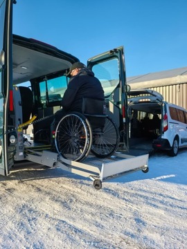 Volkswagen Crafter I 2020 Volkswagen Crafter do przewozu osób na wózku winda pfron smart floor, zdjęcie 1