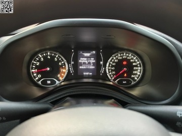 Jeep Renegade SUV 1.6 E-TorQ 110KM 2017 Jeep Renegade Black WeekendLPG-Salon PL- Sliczny kolor 1.6 BenzynaLPG, zdjęcie 24