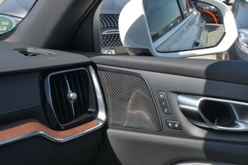 Volvo V60 II  Kombi Plug-in 2.0 T6 Plug-In Hybrid 341KM 2021 Volvo V60 T6 341ps AWD Inscription 360 Hak Harman Pamięć Ogrz.Szyba+Kierown, zdjęcie 9