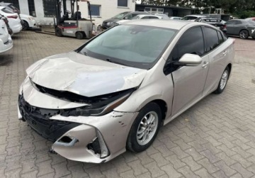 Toyota Prius IV 2019 Toyota Prius 2019 Toyota Prius Prime - w Polsce po oplatach i akcyzie 1.8, zdjęcie 3