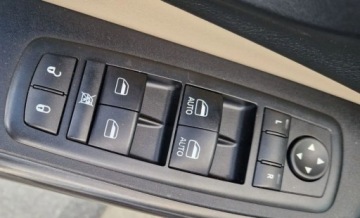 Jeep Cherokee V 2016 Jeep Cherokee 177KM Limited Skora LED Navi Kamera 2.4 Benzyna 177KM, zdjęcie 16