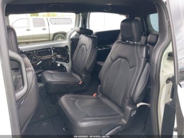 Chrysler Pacifica II 2024 Chrysler Pacifica Touring L 2024 3.6l 3.6 Benzyna 287KM, zdjęcie 13