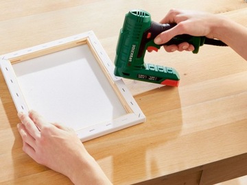 ЭЛЕКТРИЧЕСКИЙ СТЕПЛЕР ГВОЗДЕЙ 2 В 1 Parkside PHET 15 C2 + СТЕПЛЕРЫ ГВОЗДИ